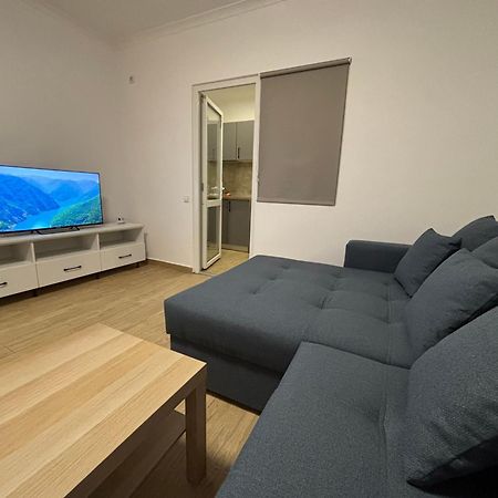 Militari Comfort Apartment Roşu Exterior foto